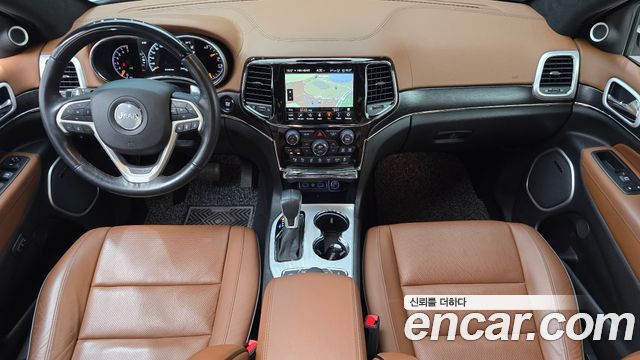 Jeep Grand Cherokee 3.6 Summit WK2 2021 — фото 7