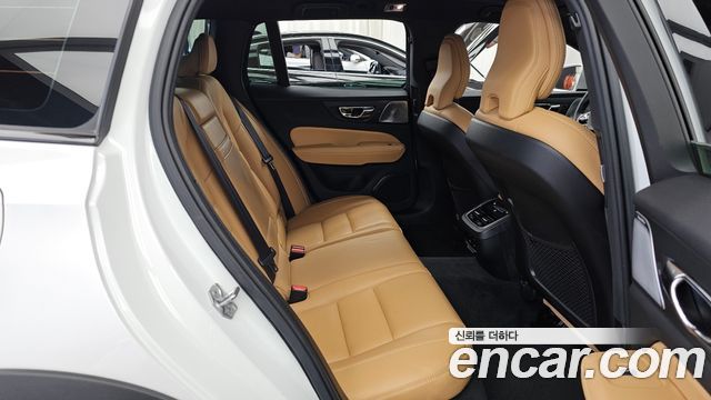Volvo V60 Cross Keonteuri (II) T5 Pro AWD 2020 — фото 12