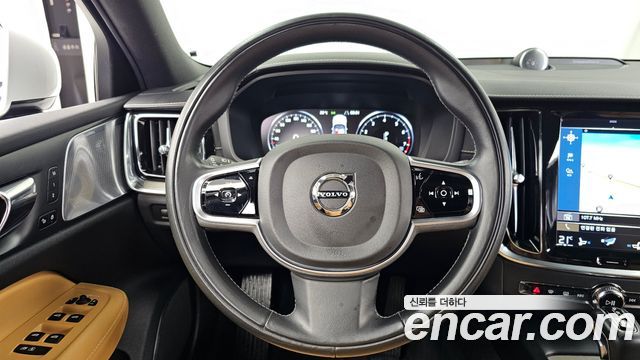 Volvo V60 Cross Keonteuri (II) T5 Pro AWD 2020 — фото 13
