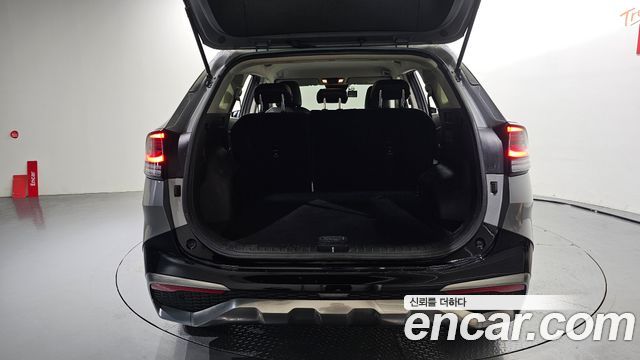 Kia Sportage (V) Diesel 2.0 2WD Prestige 2023 — фото 18