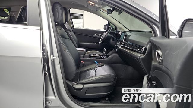 Kia Sportage (V) Diesel 2.0 2WD Prestige 2023 — фото 26