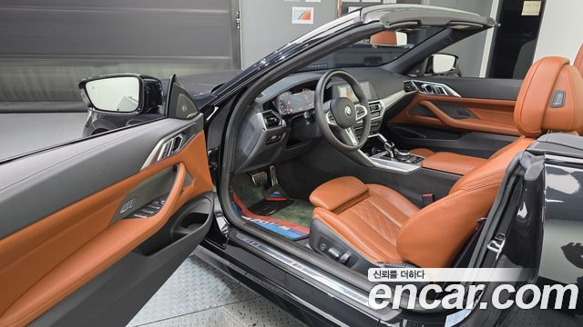 BMW 4 Series (G22) M440i xDrive Convertible 2023 — фото 10
