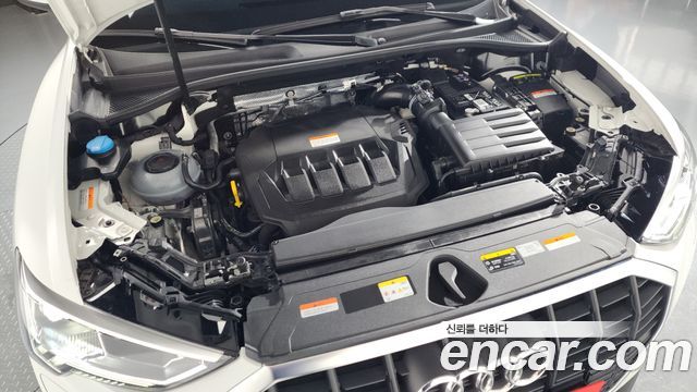 Audi Q3 (F3) 40 TFSI Quattro 2025 — фото 6