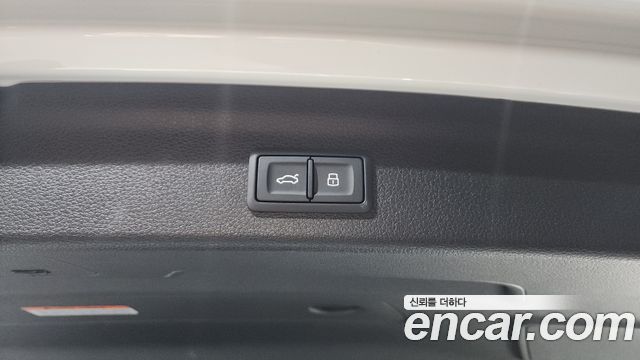 Audi Q3 (F3) 40 TFSI Quattro 2025 — фото 18