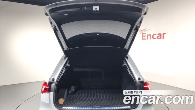 Audi Q3 (F3) 40 TFSI Quattro 2025 — фото 19