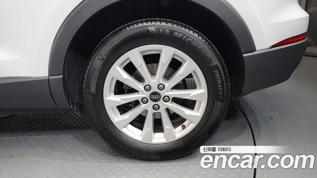 Audi Q3 (F3) 40 TFSI Quattro 2025 — фото 21