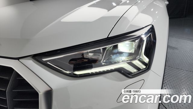 Audi Q3 (F3) 40 TFSI Quattro 2025 — фото 22