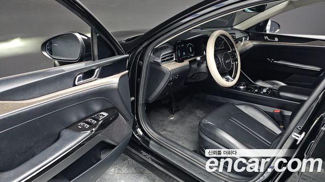Kia K5 (III) 2.0 Noblesse 2022 — фото 10