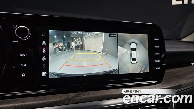 Kia K5 (III) 2.0 Noblesse 2022 — фото 16