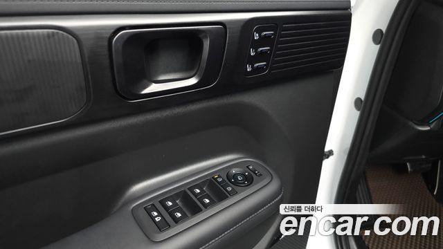 Hyundai Santa Fe (MX5) HEV 1.6 4WD Calligraphy 2024 — фото 31