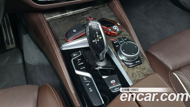 BMW 6 Series GT (G32) 640i xDrive M Sport 2018 — фото 9