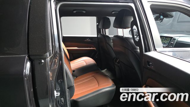 KG Mobility (SsangYong) Rexton Sports Khan Diesel 2.2 4WD Noblesse (5-Link) 2020 — фото 12