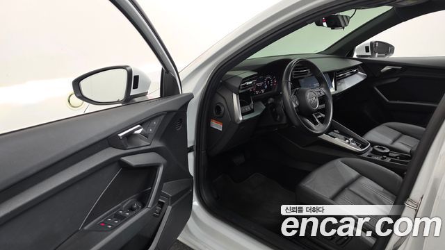 Audi A3 (8Y) 40 TFSI 2023 — фото 10