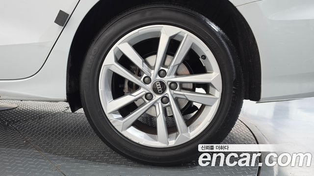 Audi A3 (8Y) 40 TFSI 2023 — фото 27