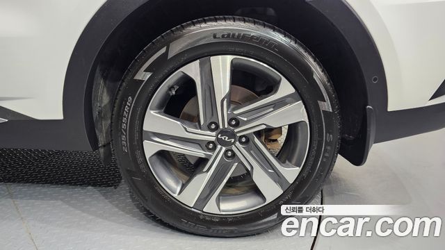 Kia Sorento (IV) HEV 1.6 4WD Gravity 2023 — фото 21