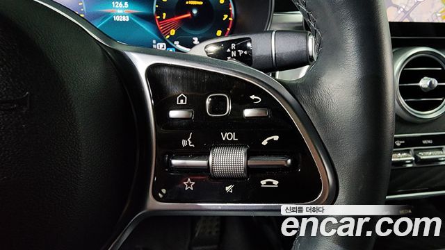 Mercedes-Benz C-Class (W205) C200 AMG Line 2021 — фото 19