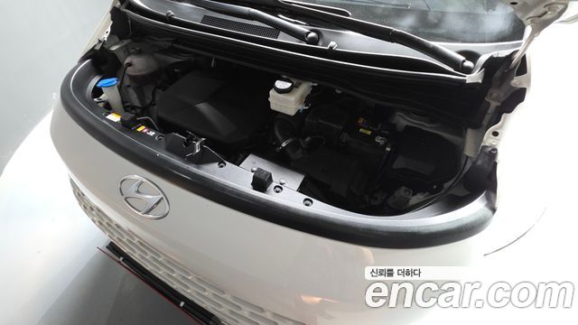 Hyundai Staria Cargo 3-Seater Smart 2022 — фото 6