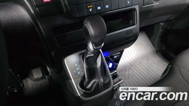 Hyundai Staria Cargo 3-Seater Smart 2022 — фото 9