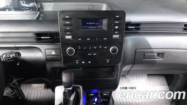 Hyundai Staria Cargo 3-Seater Smart 2022 — фото 13