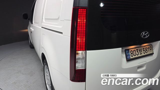 Hyundai Staria Cargo 3-Seater Smart 2022 — фото 23