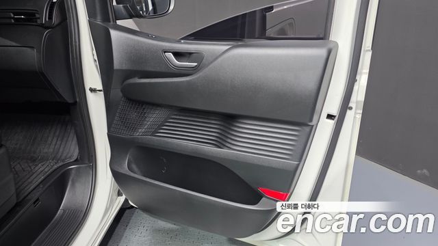 Hyundai Staria Cargo 3-Seater Smart 2022 — фото 25