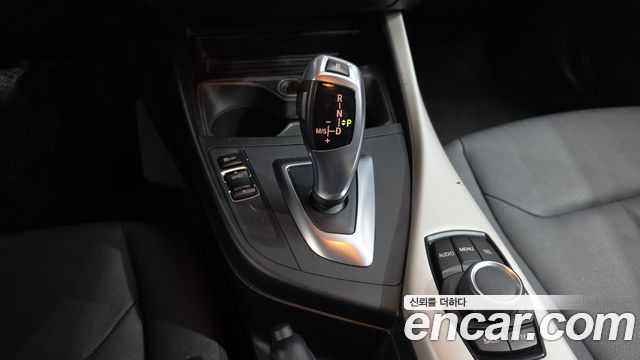 BMW 1 Series (F20) 118d JOY 5DOOR 2017 — фото 9