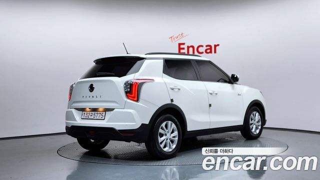 KG Mobility (SsangYong) Very New Tivoli Gasoline 1.5 2WD V3 2021 — фото 2