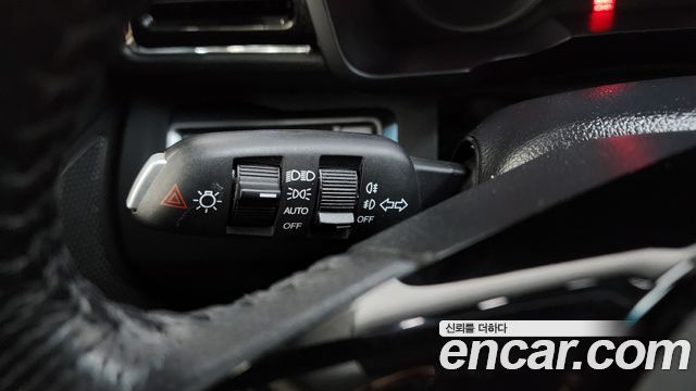 KG Mobility (SsangYong) Very New Tivoli Gasoline 1.5 2WD V3 2021 — фото 17