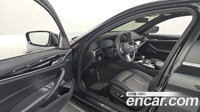 BMW 5 Series (G30) 530i M Sport Package Plus 2019 — фото 10