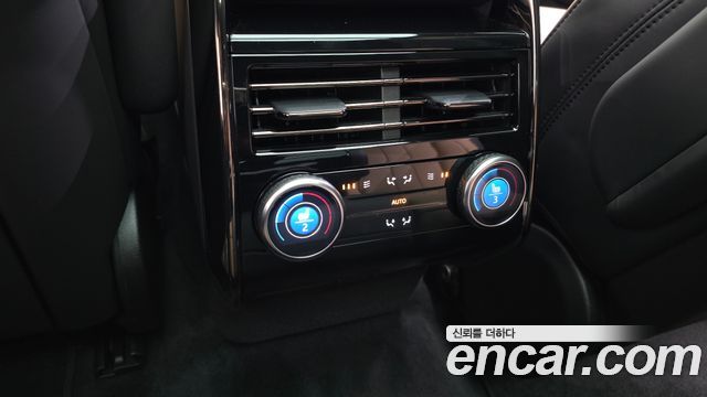 Land Rover Range Rover Sport (III) P550E Dynamic HSE 2026 — фото 18