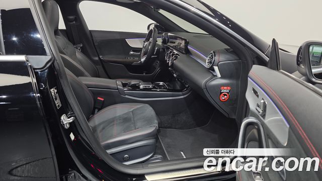 Mercedes-Benz CLA-Class (C118) CLA250 4MATIC 2023 — фото 11