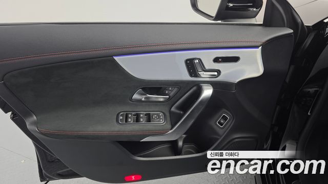 Mercedes-Benz CLA-Class (C118) CLA250 4MATIC 2023 — фото 24