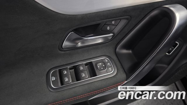 Mercedes-Benz CLA-Class (C118) CLA250 4MATIC 2023 — фото 27