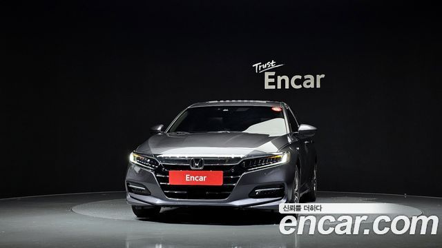 Honda Accord (X) 2.0 Hybrid Touring 2018 — фото 3
