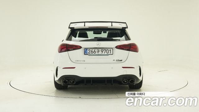 Mercedes-Benz A-Class (W177) AMG A45 4MAITC+ Hatchback 2025 — фото 4