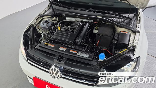 Volkswagen Golf (VII) 1.4 TSI Premium 2016 — фото 6