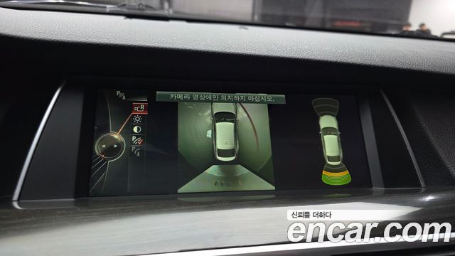 BMW 5 Series GT (F07) GT 30d xDrive 2014 — фото 16
