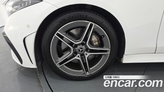 Mercedes-Benz CLS-Class (C257) CLS300d 4MATIC 2023 — фото 5