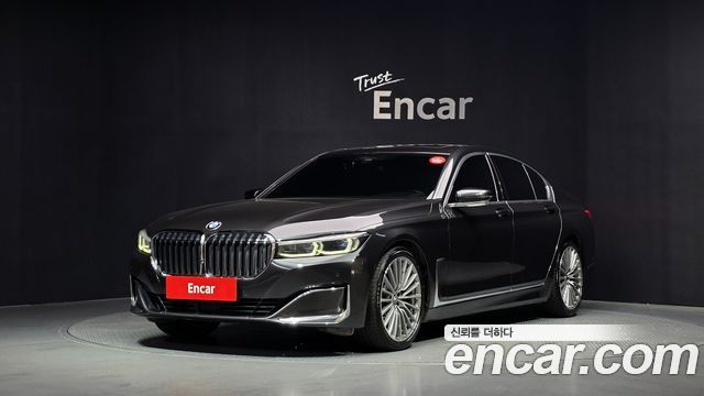 BMW 7 Series (G11) 730d xDrive Design Pure Excellence