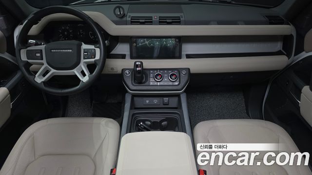 Land Rover Defender (L663) 110 D250 S 2022 — фото 7