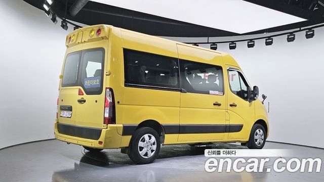 Renault Korea Master 2.3 13-Seater 2019 — фото 2