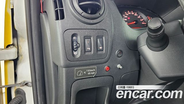 Renault Korea Master 2.3 13-Seater 2019 — фото 19