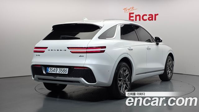 Genesis GV70 2.2 Diesel AWD 2023 — фото 2
