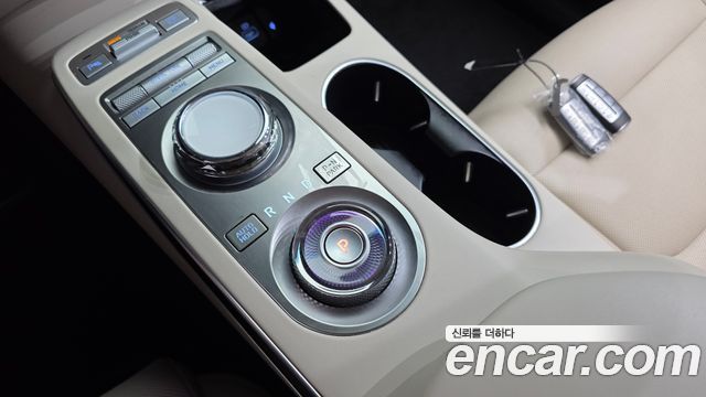 Genesis GV70 2.2 Diesel AWD 2023 — фото 9