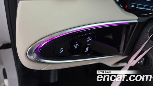 Genesis GV70 2.2 Diesel AWD 2023 — фото 17