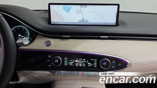 Genesis GV70 2.2 Diesel AWD 2023 — фото 19