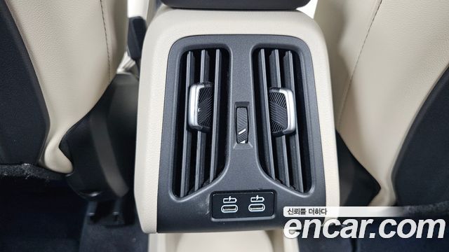BMW X1 (U11) xDrive 20i M Sport 2025 — фото 18