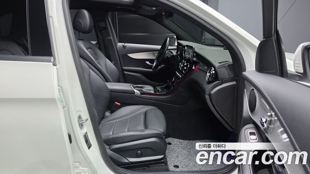 Mercedes-Benz GLC-Class (X253) GLC300e 4MATIC 2021 — фото 15