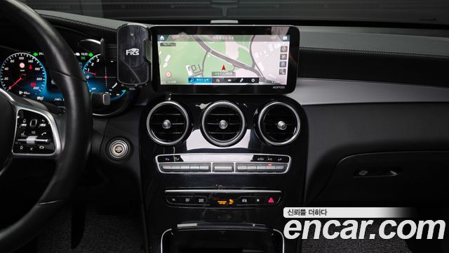 Mercedes-Benz GLC-Class (X253) GLC300e 4MATIC 2021 — фото 18