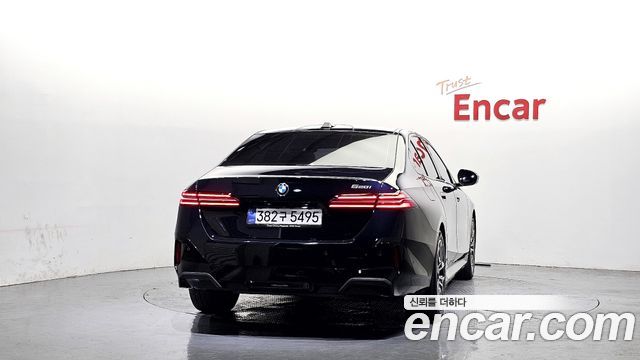 BMW 5 Series (G60) 520i M Sport 2025 — фото 4